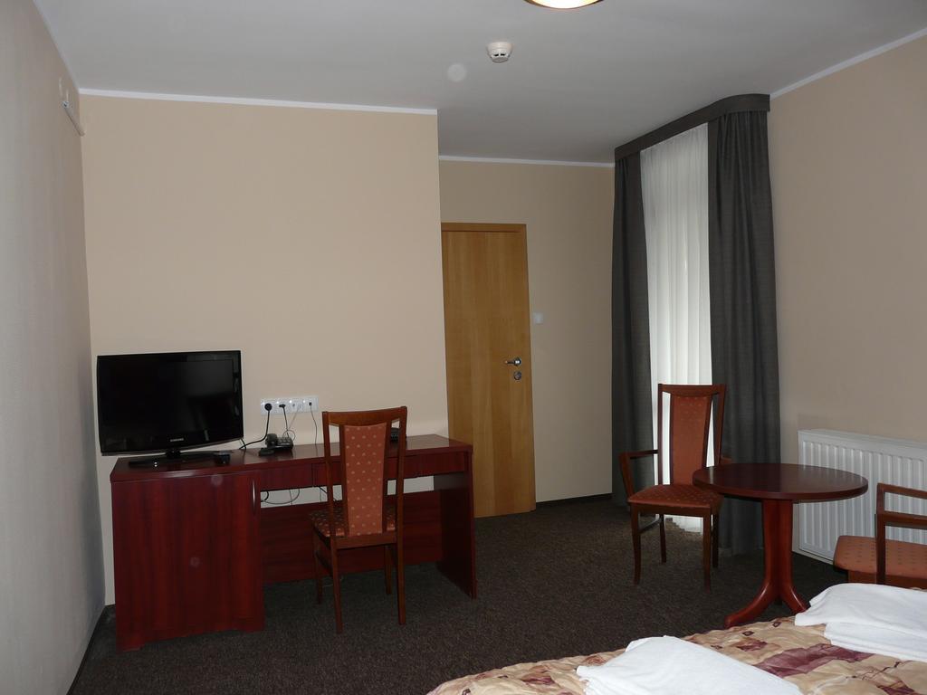 Golecin Noclegi Poznań Oda fotoğraf